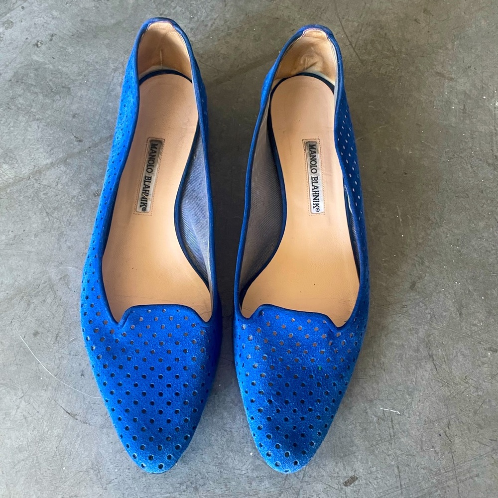 Blue 💙 Manolo Blahnik Suede Ballet Flats - size 40